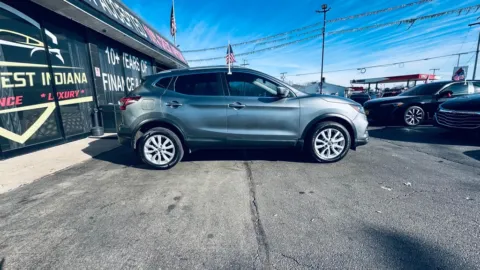 More photos of 2022 NISSAN ROGUE SPORT SV at NWI AUTO FINANCE Valparaiso, IN