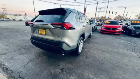 More photos of 2021 TOYOTA RAV4 XLE at NWI AUTO FINANCE Valparaiso, IN