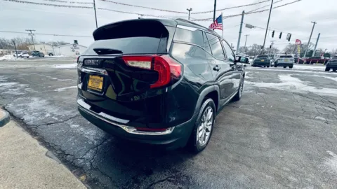 More photos of 2022 GMC TERRAIN SLT at NWI AUTO FINANCE Valparaiso, IN