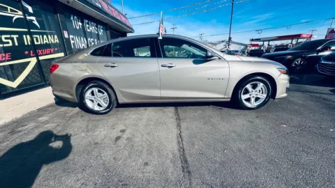 More photos of 2024 CHEVROLET MALIBU LT at NWI AUTO FINANCE Valparaiso, IN