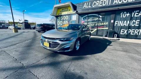 Gray 2024 CHEVROLET MALIBU LT for sale in Valparaiso, IN