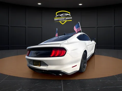 More photos of 2021 FORD MUSTANG ECOBOOST at NWI AUTO FINANCE Valparaiso, IN