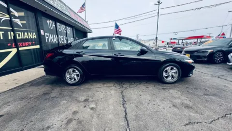 More photos of 2024 HYUNDAI ELANTRA SE at NWI AUTO FINANCE Valparaiso, IN
