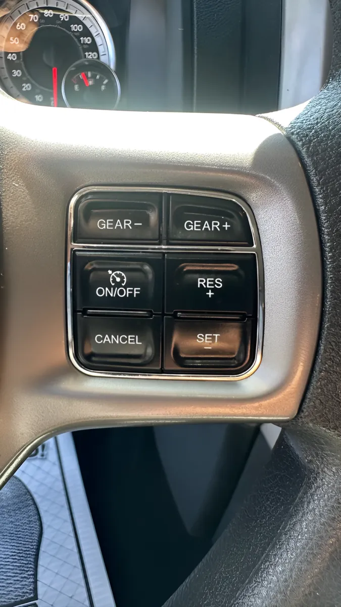 2023 RAM Ram 1500 Classic SLT - Photo 19
