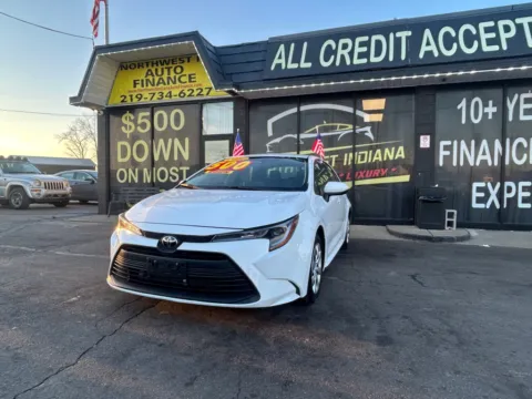 White 2024 TOYOTA COROLLA LE for sale in Valparaiso, IN