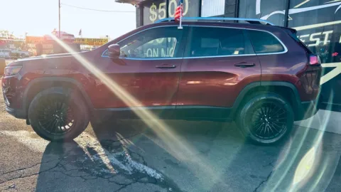 More photos of 2019 JEEP CHEROKEE LIMITED at NWI AUTO FINANCE Valparaiso, IN