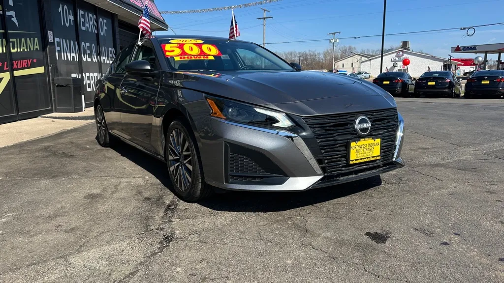 2025 Nissan Altima SV