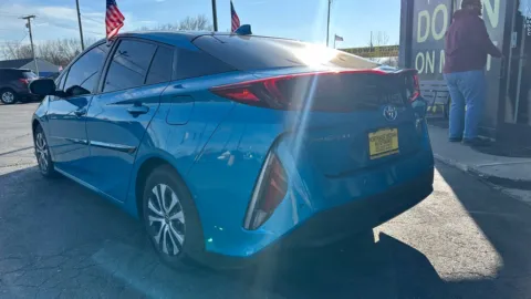 More photos of 2021 TOYOTA PRIUS PRIME LIMITED at NWI AUTO FINANCE Valparaiso, IN