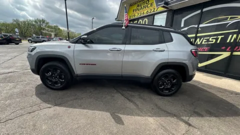 More photos of 2024 JEEP COMPASS TRAILHAWK at NWI AUTO FINANCE Valparaiso, IN