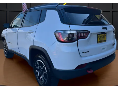 Another view of 2025 JEEP COMPASS TRAILHAWK for sale in Valparaiso, IN at NWI AUTO FINANCE Valparaiso