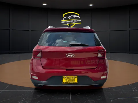 More photos of 2023 HYUNDAI VENUE SEL at NWI AUTO FINANCE Valparaiso, IN