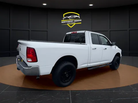 More photos of 2018 RAM 1500 SLT at NWI AUTO FINANCE Valparaiso, IN