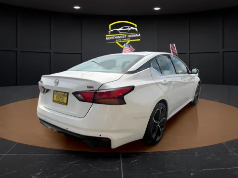 More photos of 2023 NISSAN ALTIMA SR at NWI AUTO FINANCE Valparaiso, IN