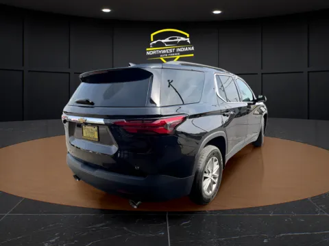 More photos of 2023 CHEVROLET TRAVERSE LT at NWI AUTO FINANCE Valparaiso, IN