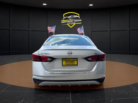 More photos of 2024 NISSAN ALTIMA SV at NWI AUTO FINANCE Valparaiso, IN