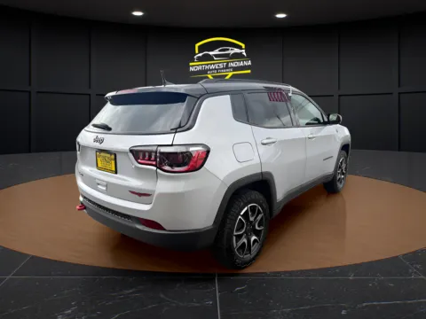 More photos of 2025 JEEP COMPASS TRAILHAWK at NWI AUTO FINANCE Valparaiso, IN