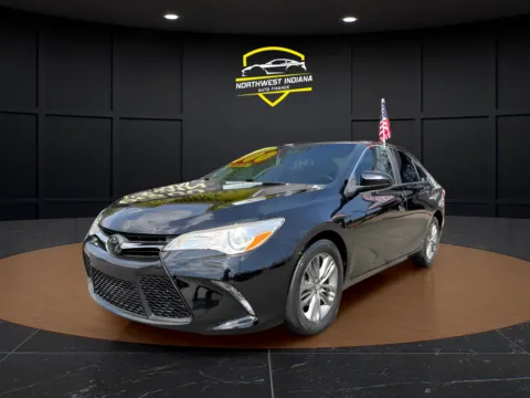 Black 2017 TOYOTA CAMRY SE for sale in Valparaiso, IN