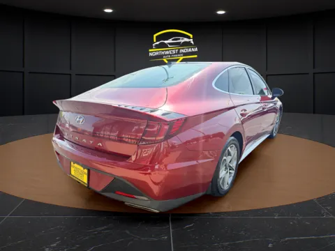More photos of 2023 HYUNDAI SONATA SEL at NWI AUTO FINANCE Valparaiso, IN