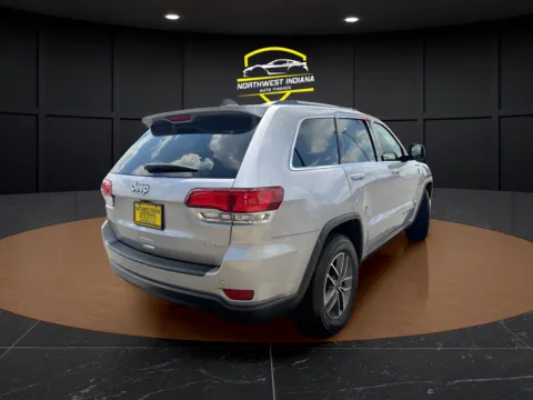 More photos of 2020 JEEP GRAND CHEROKEE LAREDO at NWI AUTO FINANCE Valparaiso, IN
