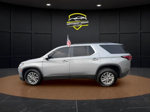 Photos of 2023 CHEVROLET TRAVERSE LT CLOTH for sale in Valparaiso, IN at NWI AUTO FINANCE Valparaiso