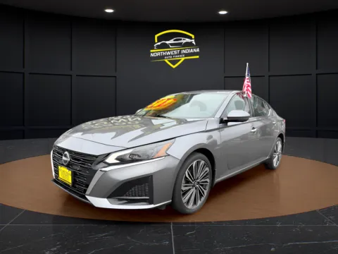 Gray 2023 NISSAN ALTIMA 2.5 SL for sale in Valparaiso, IN