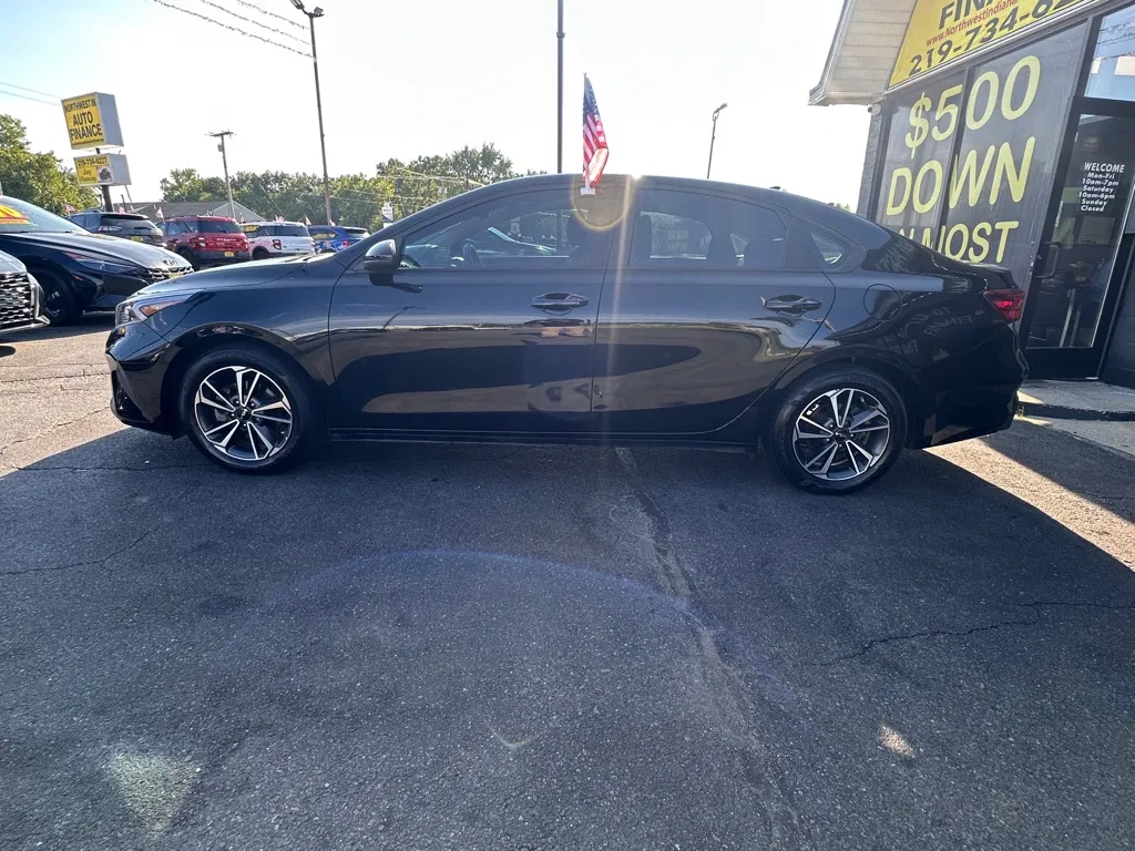 More photos of 2023 KIA FORTE LX at NWI AUTO FINANCE Valparaiso, IN