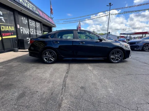 More photos of 2021 KIA FORTE GT LINE at NWI AUTO FINANCE Valparaiso, IN