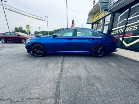 More photos of 2019 HONDA ACCORD SPORT at NWI AUTO FINANCE Valparaiso, IN