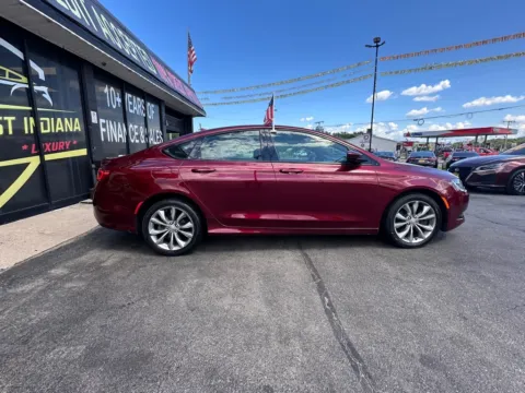 More photos of 2016 CHRYSLER 200 S at NWI AUTO FINANCE Valparaiso, IN