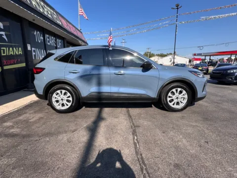 More photos of 2024 FORD ESCAPE ACTIVE at NWI AUTO FINANCE Valparaiso, IN