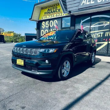Black 2022 JEEP COMPASS LATITUDE for sale in Valparaiso, IN