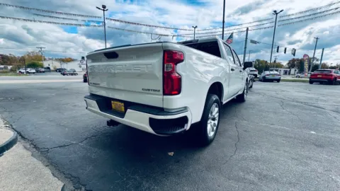 More photos of 2021 CHEVROLET SILVERADO 1500 CUSTOM at NWI AUTO FINANCE Valparaiso, IN
