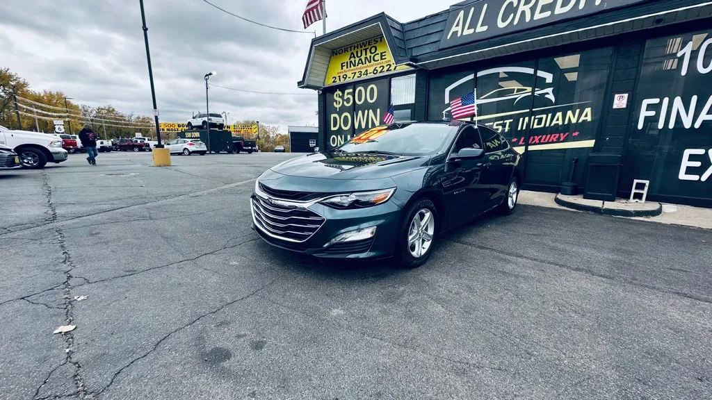 Gray 2021 CHEVROLET MALIBU LS for sale in Valparaiso, IN