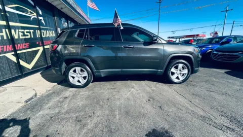 More photos of 2022 JEEP COMPASS LATITUDE at NWI AUTO FINANCE Valparaiso, IN