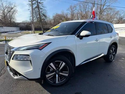 Another view of 2022 NISSAN ROGUE PLATINUM for sale in Schererville, IN at NWI Auto Finance Schererville