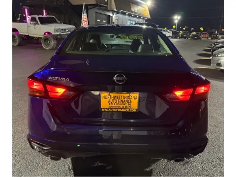More photos of 2024 NISSAN ALTIMA SR at NWI Auto Finance Schererville, IN