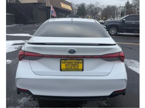 More photos of 2021 TOYOTA AVALON HYBRID XSE at NWI Auto Finance Schererville, IN