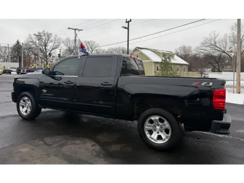 More photos of 2018 CHEVROLET SILVERADO 1500 LT Z71 at NWI Auto Finance Schererville, IN