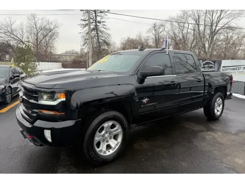 Another view of 2018 CHEVROLET SILVERADO 1500 LT Z71 for sale in Schererville, IN at NWI Auto Finance Schererville
