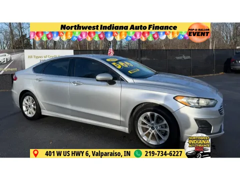 Silver 2019 FORD FUSION SE for sale in Schererville, IN
