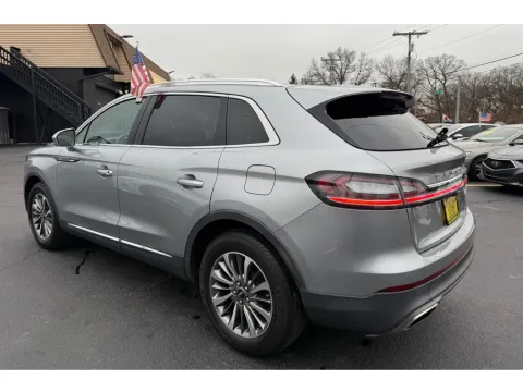 More photos of 2021 LINCOLN NAUTILUS STANDARD at NWI Auto Finance Schererville, IN