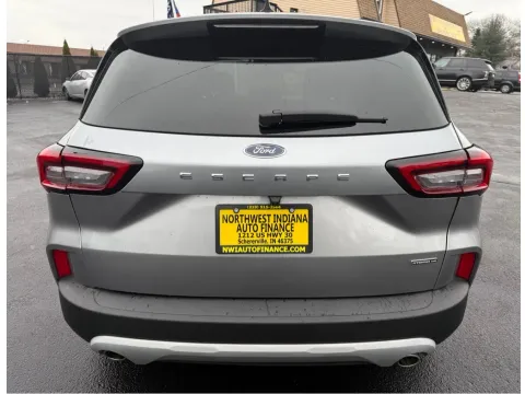 More photos of 2023 FORD ESCAPE HYBRID ACTIVE at NWI Auto Finance Schererville, IN