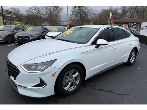 Another view of 2021 HYUNDAI SONATA SE for sale in Schererville, IN at NWI Auto Finance Schererville