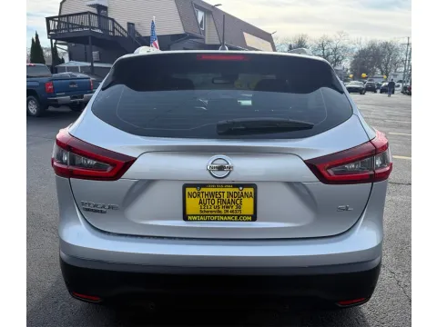More photos of 2021 NISSAN ROGUE SPORT SL at NWI Auto Finance Schererville, IN