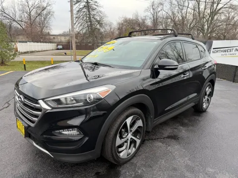 Another view of 2016 HYUNDAI TUCSON LIMITED for sale in Schererville, IN at NWI Auto Finance Schererville