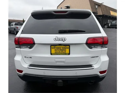 More photos of 2022 JEEP GRAND CHEROKEE LIMITED at NWI Auto Finance Schererville, IN