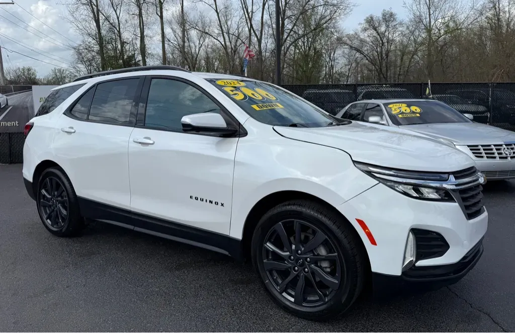 White 2024 CHEVROLET EQUINOX RS for sale in Schererville, IN