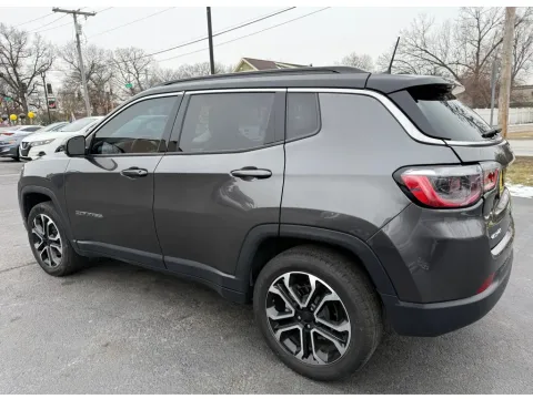 More photos of 2022 JEEP COMPASS LIMITED at NWI Auto Finance Schererville, IN