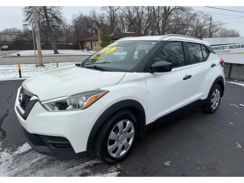 Another view of 2019 NISSAN KICKS for sale in Schererville, IN at NWI Auto Finance Schererville