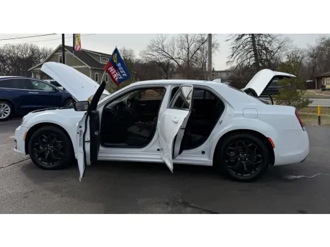 More photos of 2023 CHRYSLER 300 TOURING L at NWI Auto Finance Schererville, IN